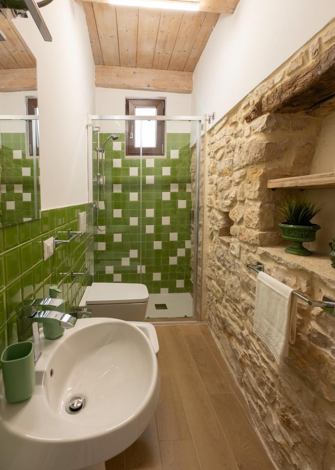 Palazzo Rizzi Dimora Dei Templari Hotel Bitetto Luaran gambar