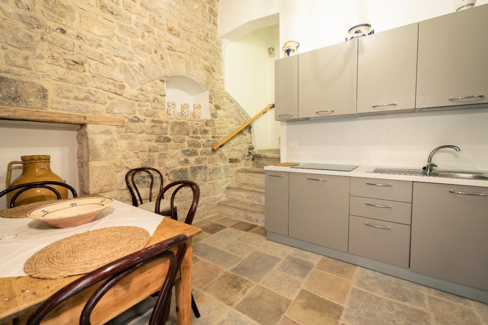 Palazzo Rizzi Dimora Dei Templari Hotel Bitetto Luaran gambar