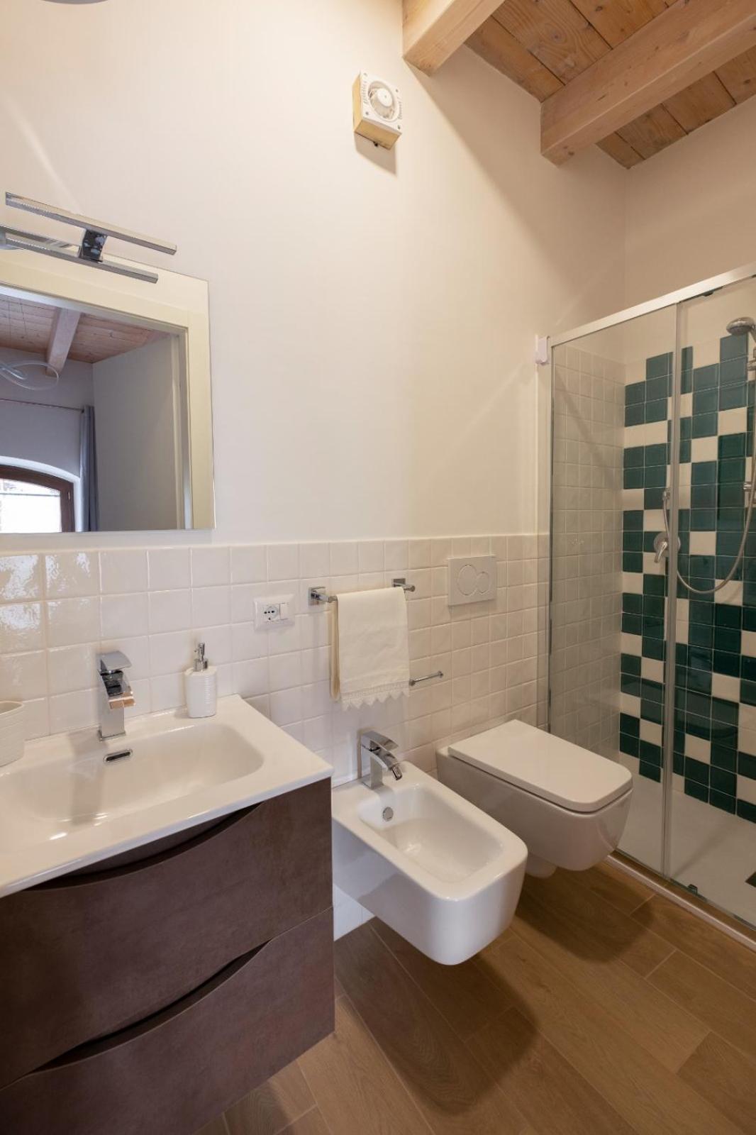 Palazzo Rizzi Dimora Dei Templari Hotel Bitetto Luaran gambar